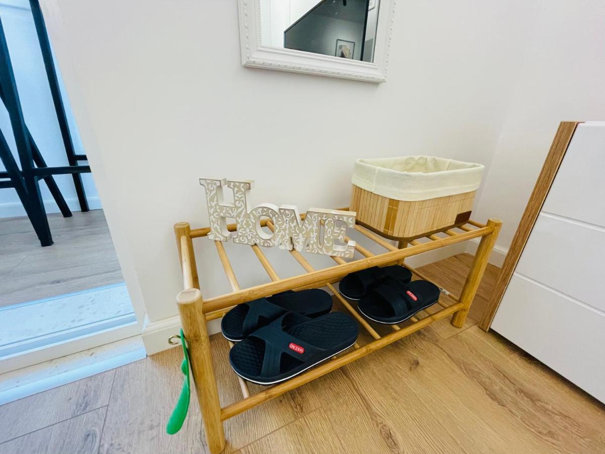 Central Studio Apartment 1, Tirana Eksteriør billede