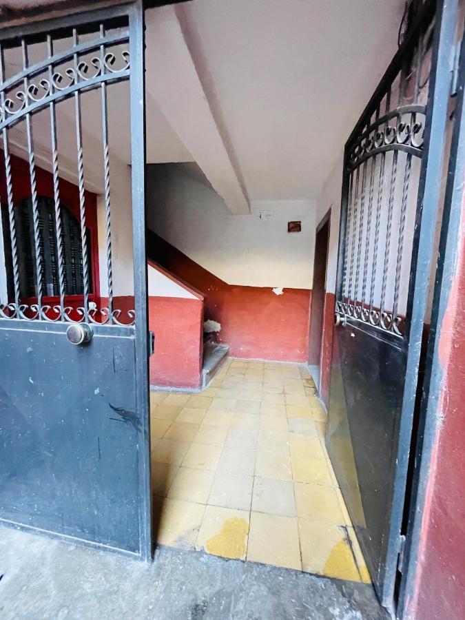 Central Studio Apartment 1, Tirana Eksteriør billede